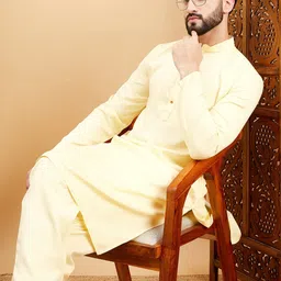 House of Pataudi Yellow Mandarin Collar Knee Length Straight Kurta With Pyjama Set image 1