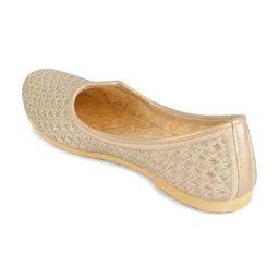 DESI COLOUR Men Woven Design Mojaris image 2