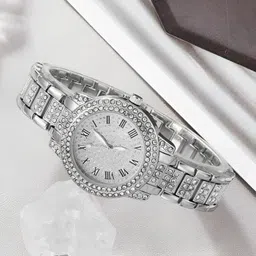 agg traders New girls trending round dial silver diamond studded watch Analog Watch - For Girls AT16 image 3