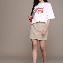 roadster Women Printed Round Neck Cotton Blend White T-Shirt image 4