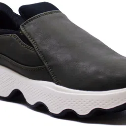 columbus AVENUE Running Shoes For Men image 4