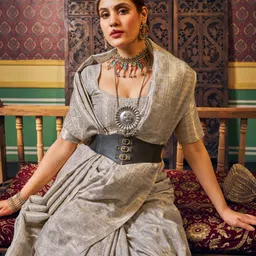 tasrika Woven Kanjivaram Silk Blend Saree image 3