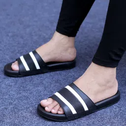 mochites Men Slides image 2