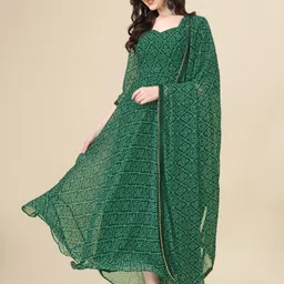 niya Women Gown Green Maxi/Full Length Dress image 2