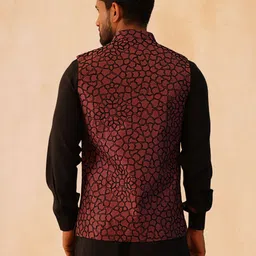 jompers Men Embroidered Nehru Jacket image 3