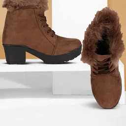 commander Stylish Boots For Women image 1