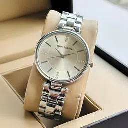 Women Atractive Silver Color Luxury Trending Watch Analog Watch - For Women DB Silver Women-image-13