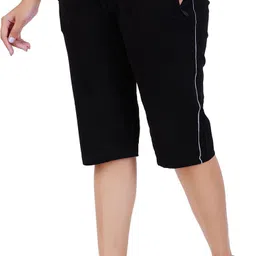 feel track Women Black Capri-picture-25