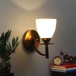 eliante by jainsons lights Daffodil Metal Wallchieres (Gold) image 1