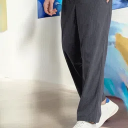 afwaah Men Solid Grey Track Pants image 4