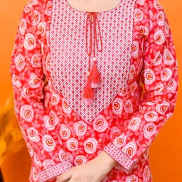 tibra attire Women Cotton Blend Kurti Pant Dupatta Set image 5