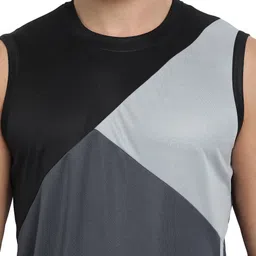 FTX Men Colorblock Round Neck Grey Vest Men Vest image 3