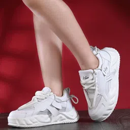 knoos Sneakers For Women image 2