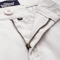 roadster Men Regular Fit Green Cotton Blend Trousers image 4