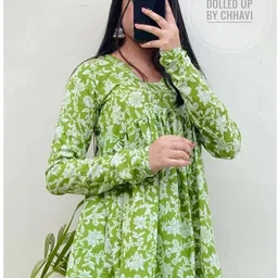 new rjp craft Casual Regular Sleeves Printed Women Green Top image 4