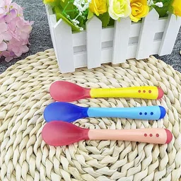 rozatech Heat sensitive Baby feeding Spoon with silicone head | temperature spoon | silicone baby spoon | Kids Spoon ( 2 Pcs ) - Silicone image 3