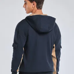 bewakoof Men Full Sleeve Graphic Print Hooded Sweatshirt image 2