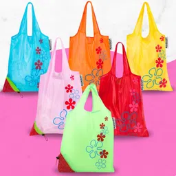 oytra Strawberry Pack of 6 Grocery Bags image 1