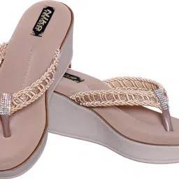 niko Women Wedges Sandal-picture-26