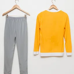 muunkey Self Design Men Track Suit image 2