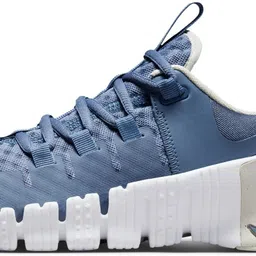 nike Free Metcon 5 Training & Gym Shoes For Women image 5