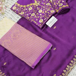 sonu creation Self Design Semi Stitched Lehenga Choli image 5