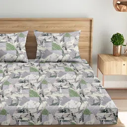 soft-on Cotton Queen Flat 180 TC Abstract Bedsheet image 3