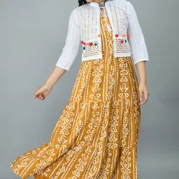 jenswi Graphic Print Rayon Blend Stitched Anarkali Gown image 3