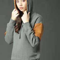 roadster Women Full Sleeve Color Block Hooded Sweatshirt image 3