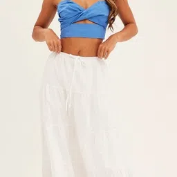 dskgarment Women Solid Flared White Skirt image 4