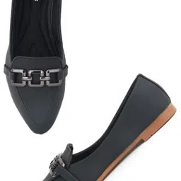 feet runner Women Bellies Sandal image 4