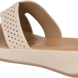 minx Women Wedges Sandal image 5