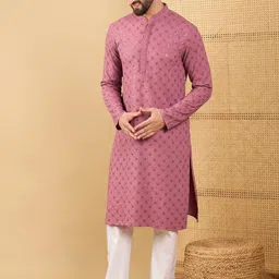 Ethnic Bay Men Embroidered Mandarin Collar Long Sleeves Chikankari Kurta-image-25