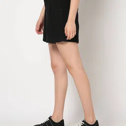 dnmx Women High-Rise Denim Shorts image 2