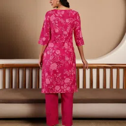 Floral Print Straight Kurta Suit Set image 4