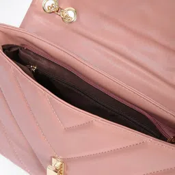 fig Quilted Shoulder Bag image 4