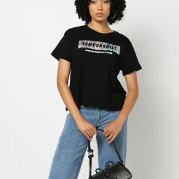 yousta Women Typographic Print Regular Fit Crew-Neck T-Shirt image 1