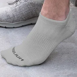 Heelium Men Pack of 3 Odour-Free Breathable Anti-Bacterial Bamboo Ankle Length Socks image 2