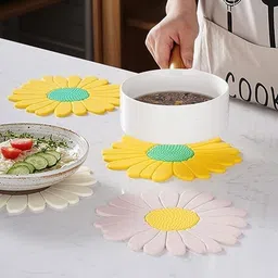 besillia Silicone Coasters Set - Non-Slip Coasters Made of Silicone Soft Glue Washable & Reusable Coaster for Kitchen, Dining Table, Office, Big+Small,Pink Trivet image 5