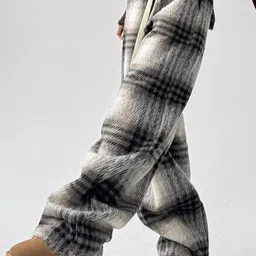 dressberry Women Loose Fit Grey Polyester Trousers image 4