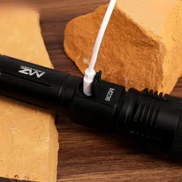 mz M236 (RECHARGEABLE LED METAL TORCH) Zoomable 150W with 3000mAh Battery Torch image 4
