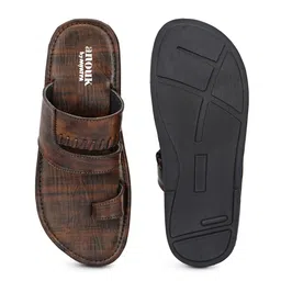 Anouk Men Brown Textured One Toe Comfort Sandals image 5
