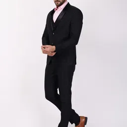 Blackberrys Men Microstructure Slim Fit Single-Breasted Three-Piece Wedding Suit image 3