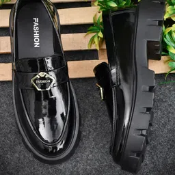 house of common Trending Fashinable Luxary Outdoor Casual Shoes For Mens Loafers For Men-picture-24