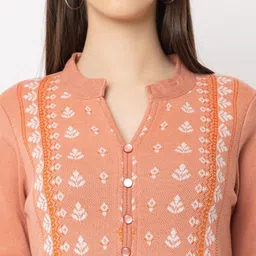 KEIKO Ethnic Motifs Printed Mandarin Collar Straight Kurta image 2