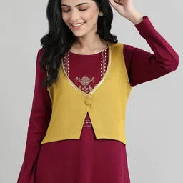 AURELIA Sequinned Gilet-image-13