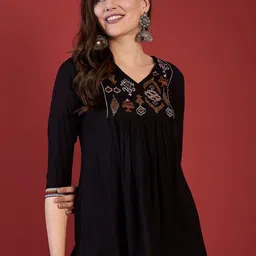 Anouk Women Floral Embroidered Thread Work Kurta-picture-34