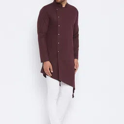 Hypernation Men Brown Solid Cotton Kurta image 3