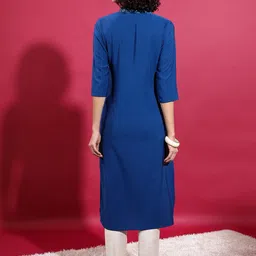 Vishudh Blue Ethnic Motif Printed Straight Kurta image 5