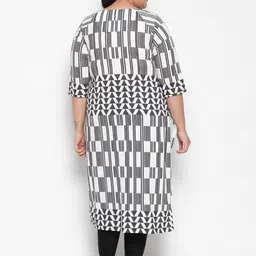 Amydus Plus Size Geometric Printed Pure Cotton Kurta image 4